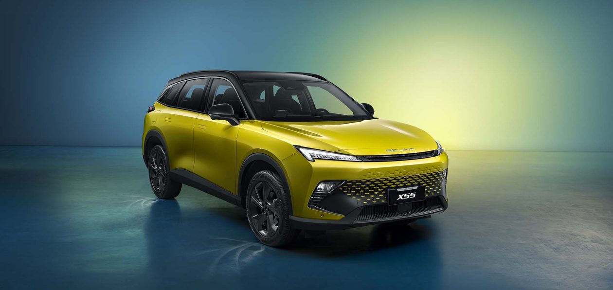 В России официально представили кроссовер BAIC X55